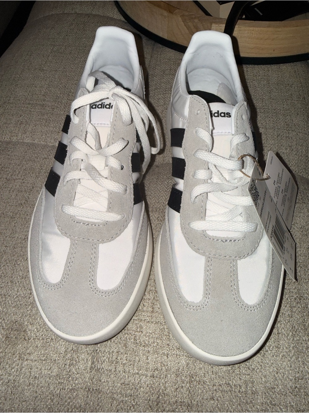 Adidas Barreda Decode J Sneakers White Black Gray Suede Kids Size 4 NWT No Lid